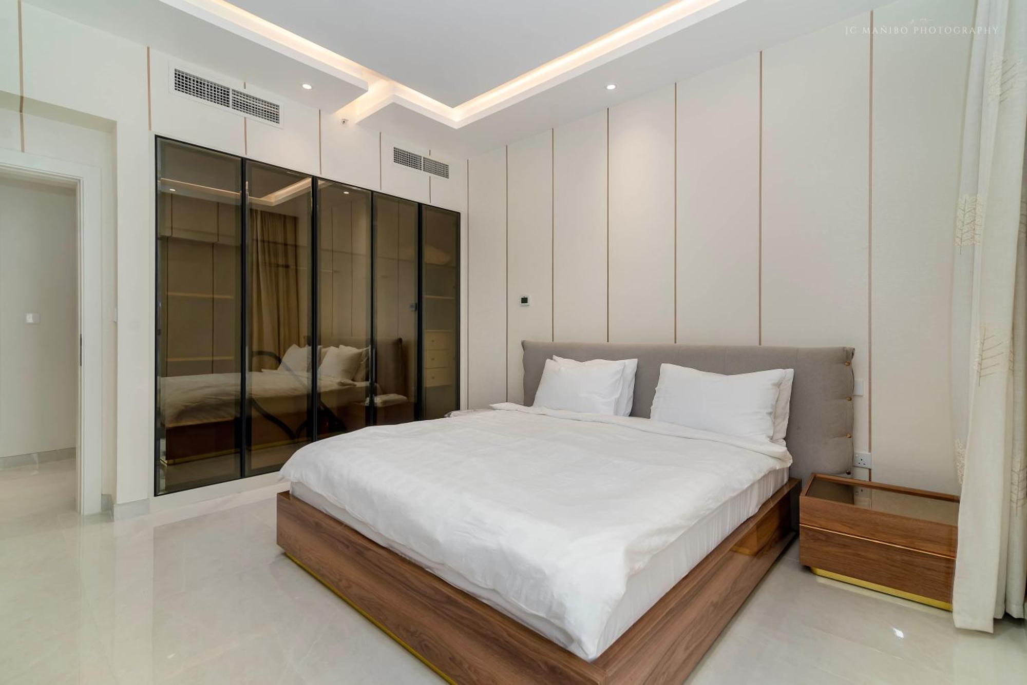 Appartamento Usmans 4Bdrm Jbr Sadaf Next To Ritz Carlton Walk Dubai Esterno foto