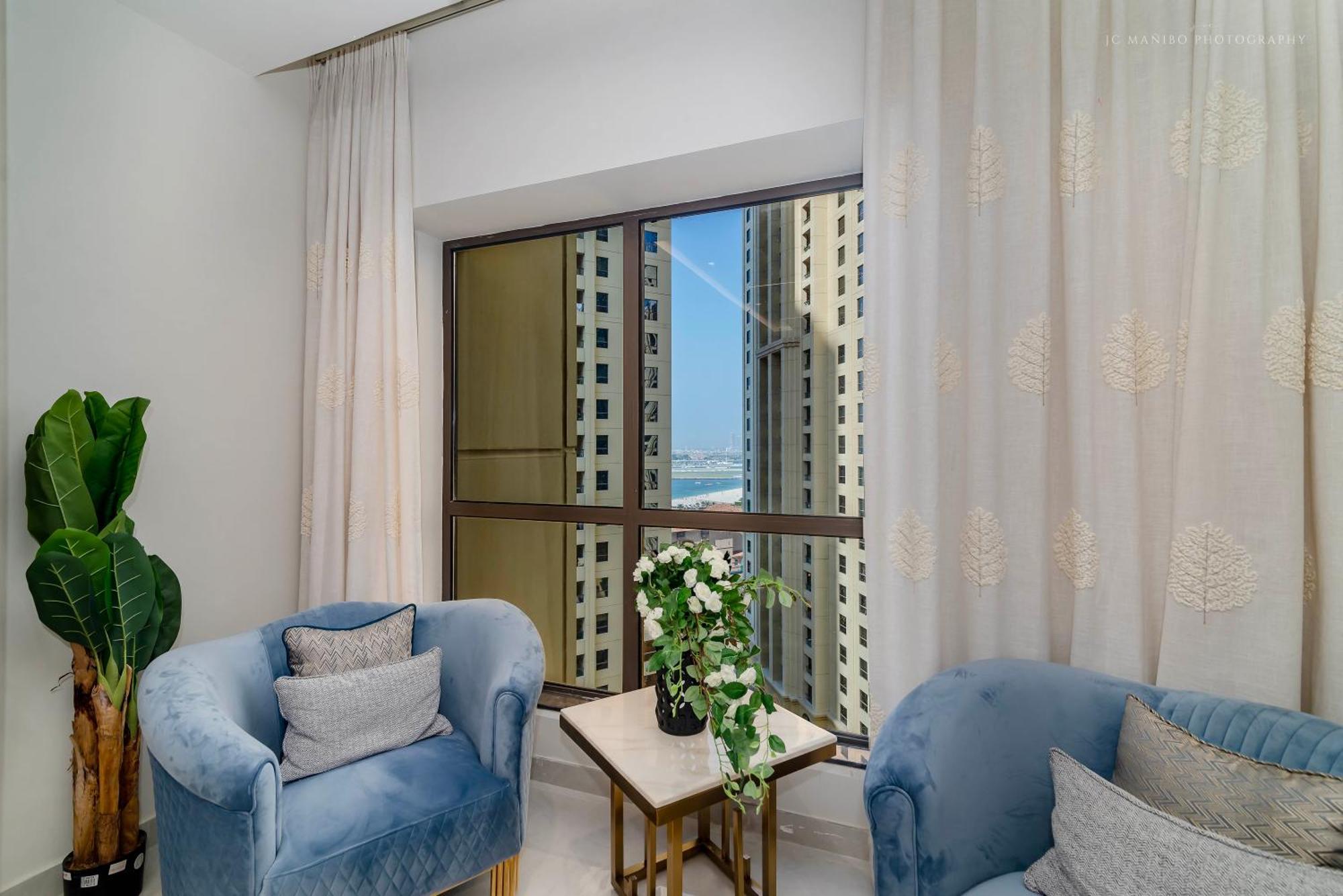 Appartamento Usmans 4Bdrm Jbr Sadaf Next To Ritz Carlton Walk Dubai Esterno foto